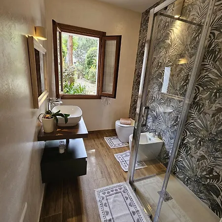Casa Elvira *